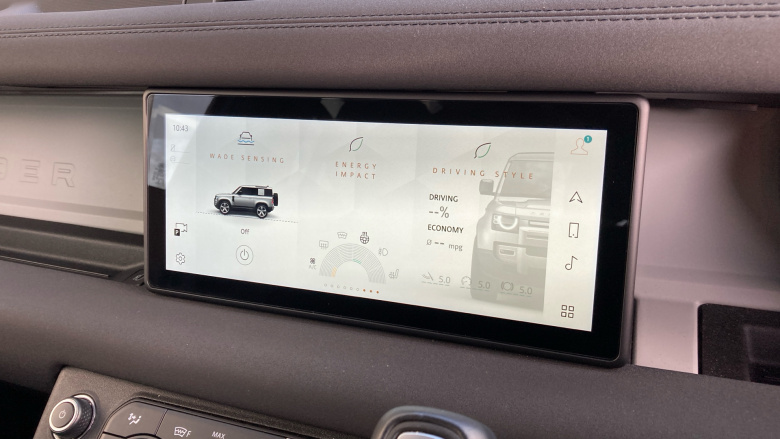 Land Rover Defender 3.0 D250 X-Dynamic SE 90 3dr Auto Diesel Estate